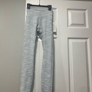 Lululemon Leggings size 2 brand new.